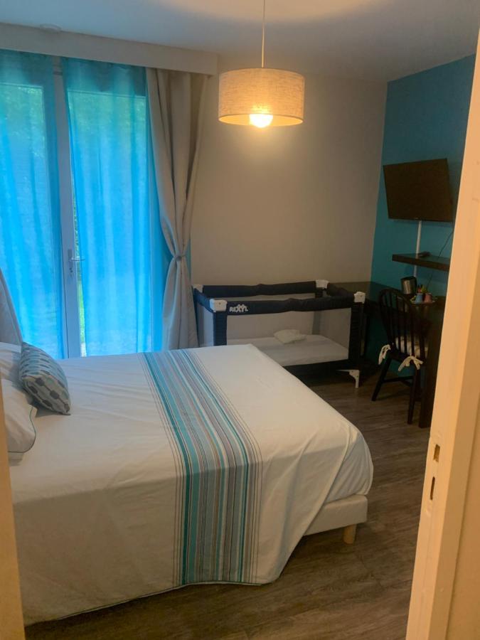 Chambre D'Hotes Le Prieure Gommerville Экстерьер фото